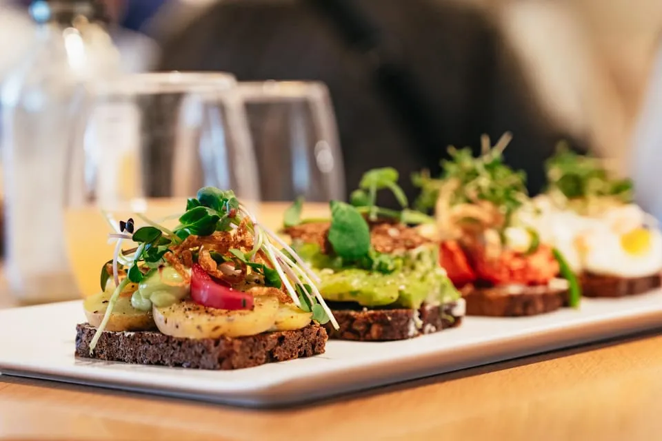 Visita guiada culinaria a pie con degustación de alimentos